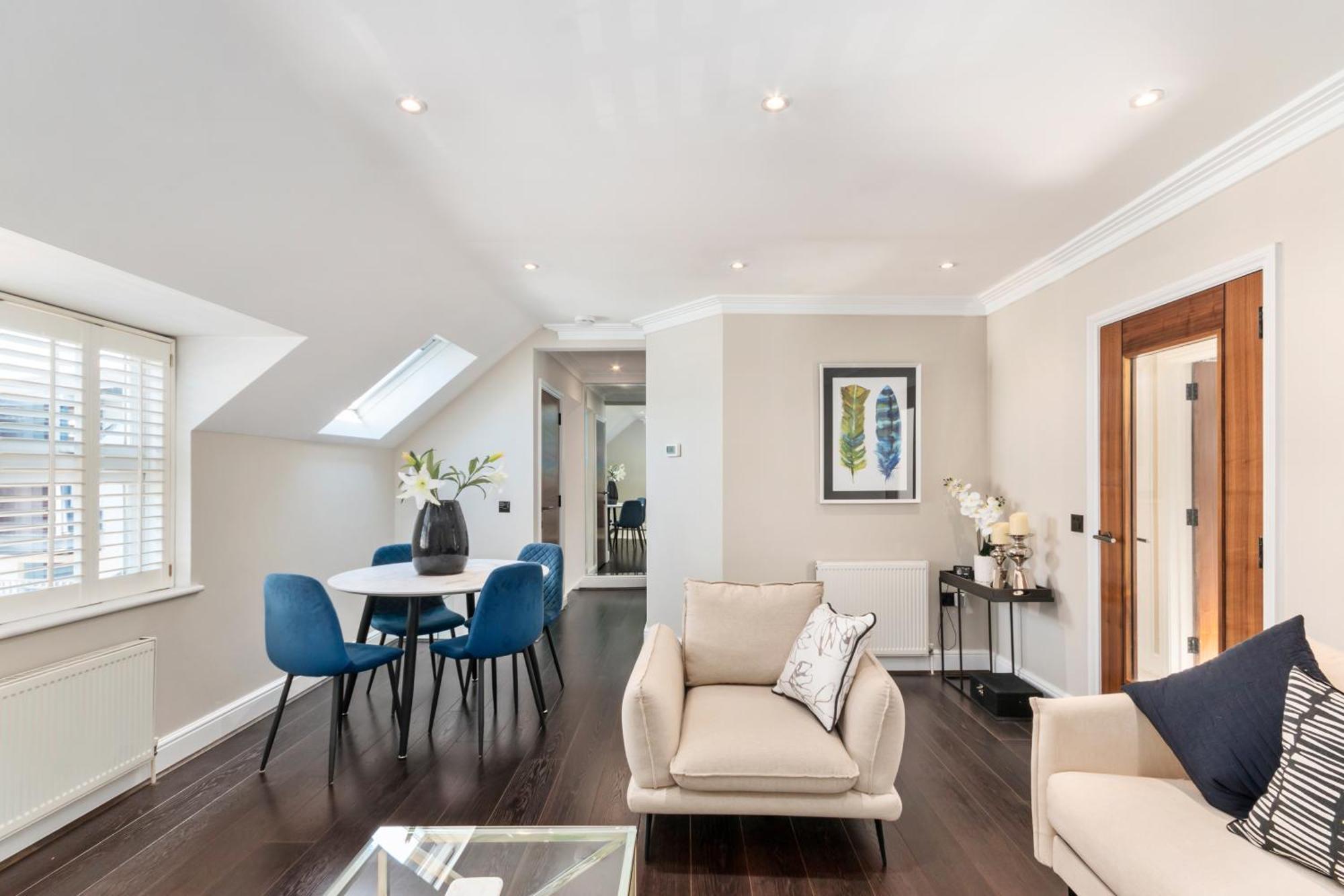 Weybridge - 2 Bed - Parking公寓 外观 照片
